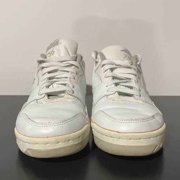 Vintage Womens Avia tennis shoe size 7 all white Y2K streetwear hi top - Picture 3 of 9